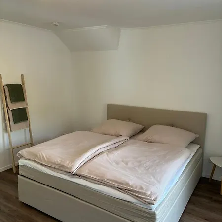 アパート Uber Den Dachern - Modernes Appartement, Pool